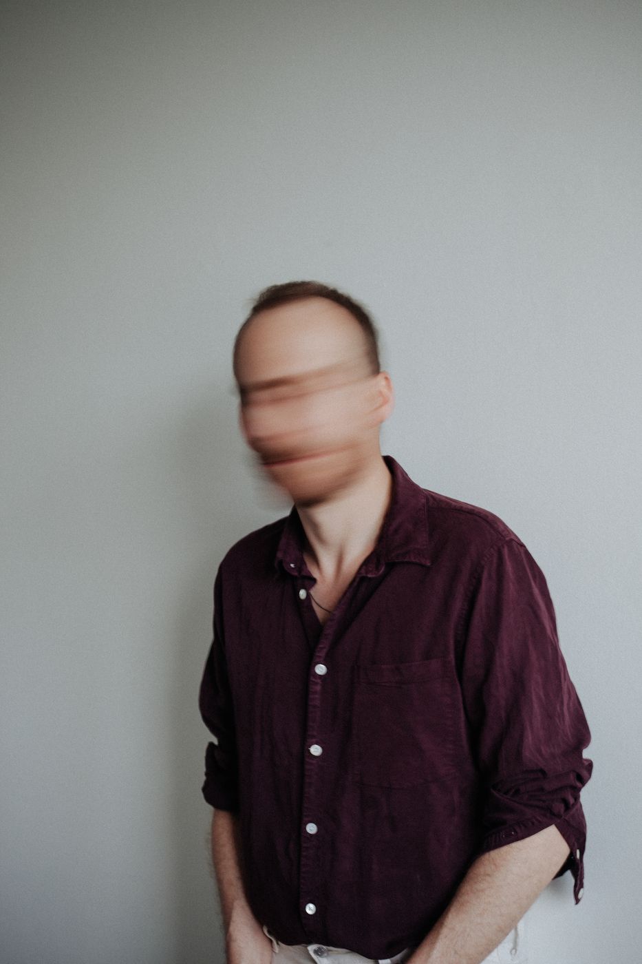 Piotr Kurek, portrait with motion blur, colour